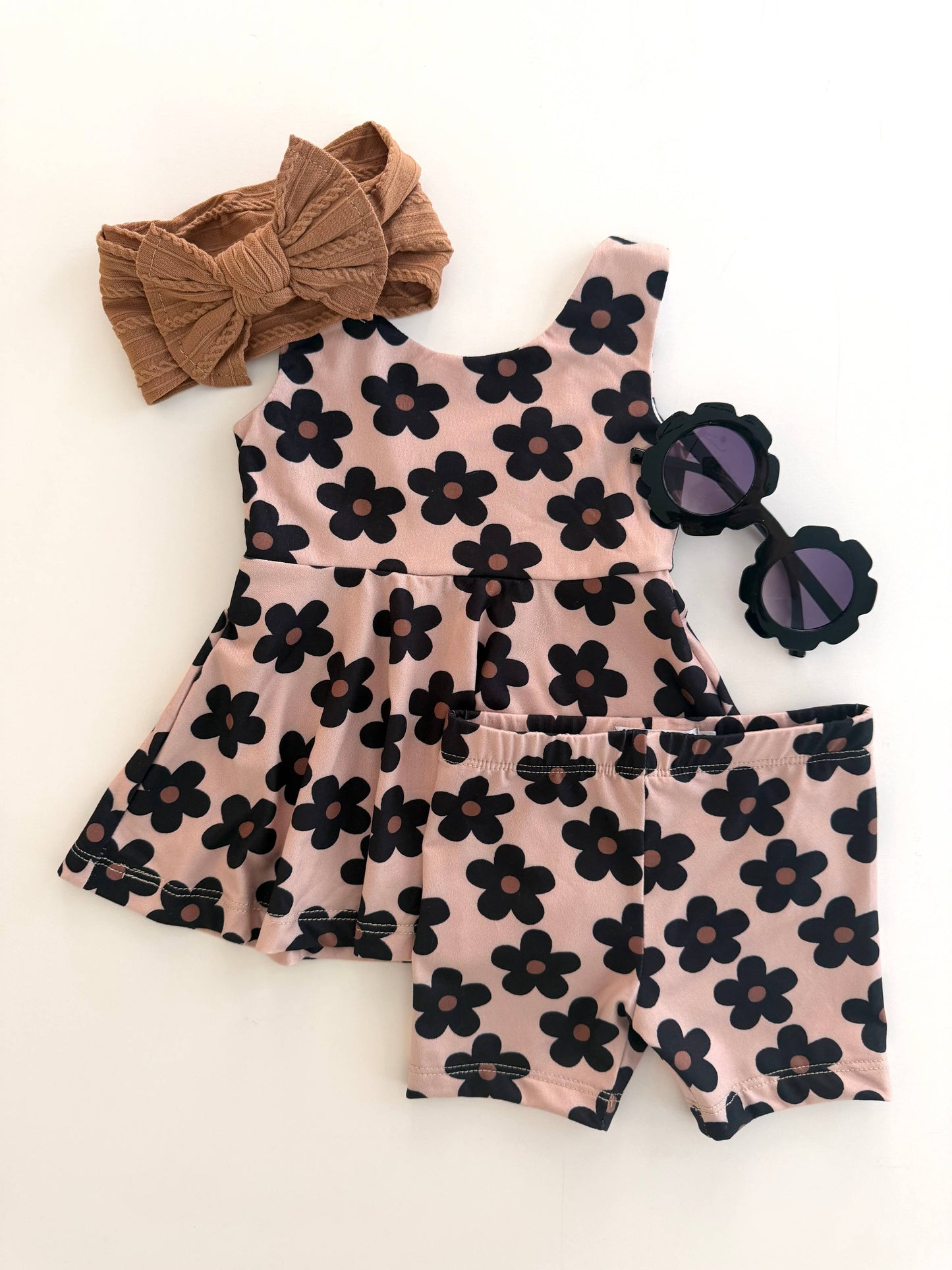 Miss Daisy Shorts Set