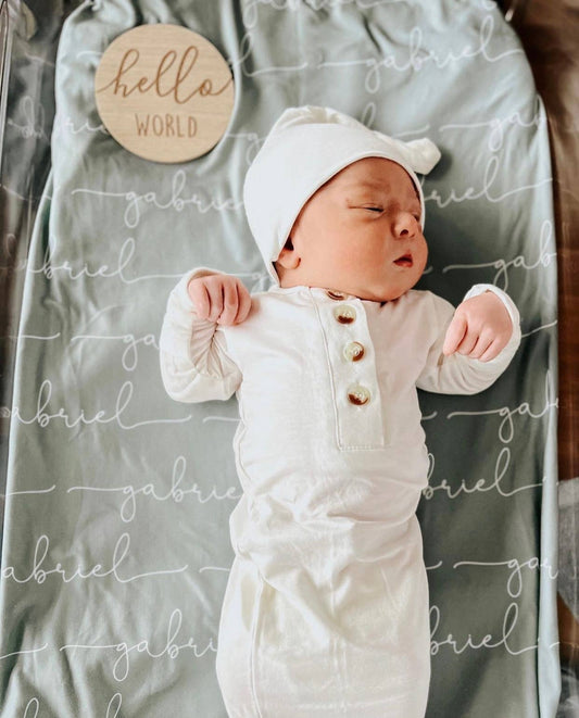 Newborn Knotted Baby Gown + Hat | White