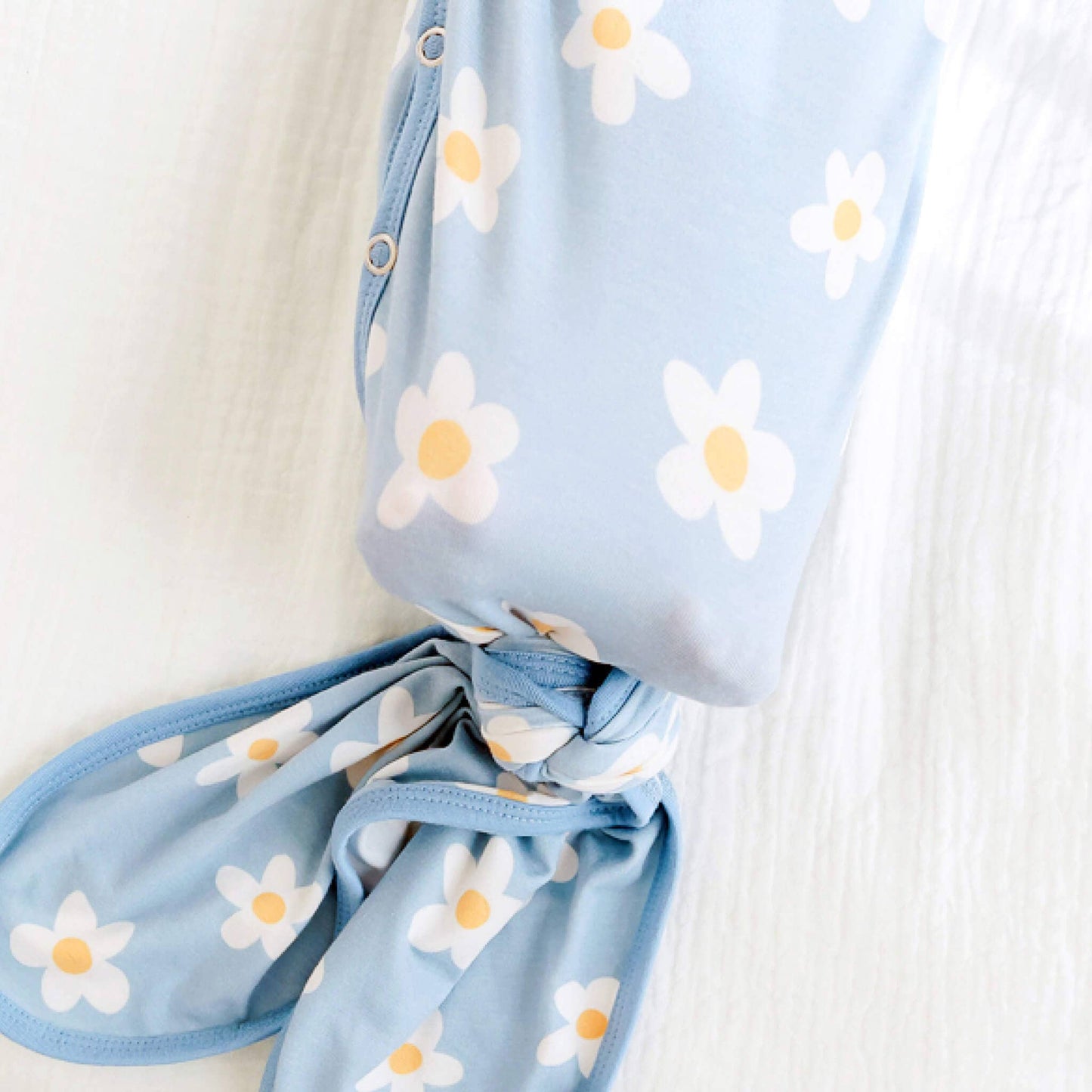 Newborn Knotted Gown | Della