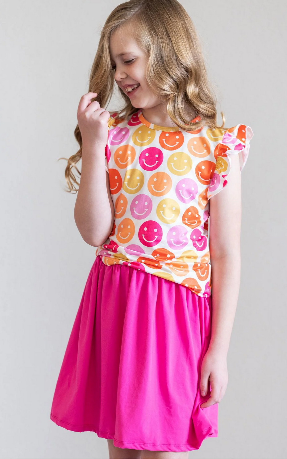 Don't Worry Be Happy Ruffle Tee