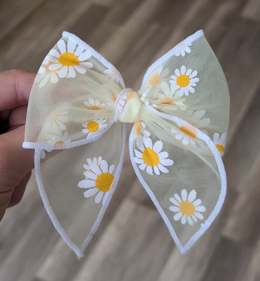 Summer Daisy Bow