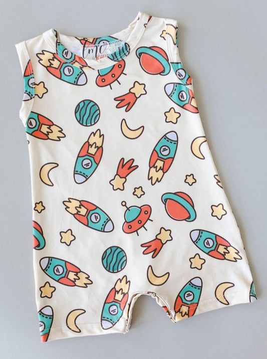 I Need Space Shorties