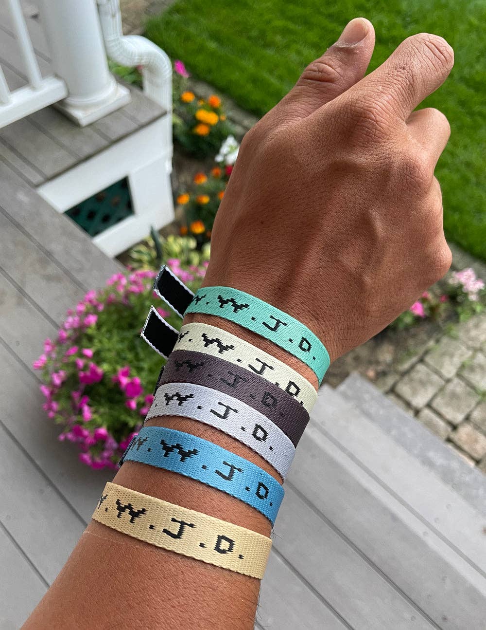 WWJD Bracelet | Blues