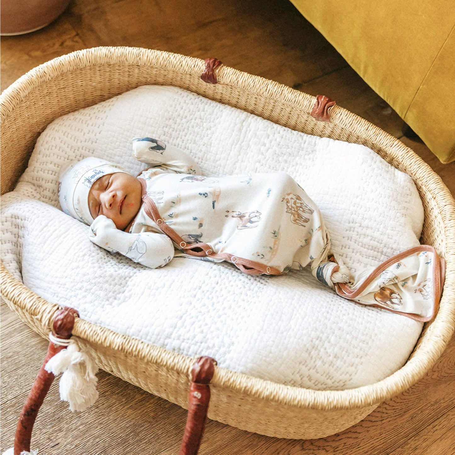 Newborn Knotted Baby Gown | Montana
