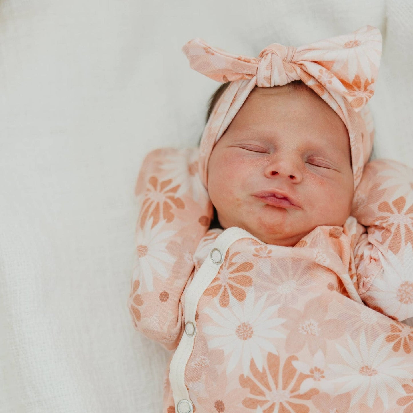 Newborn Knotted Gown | Penny