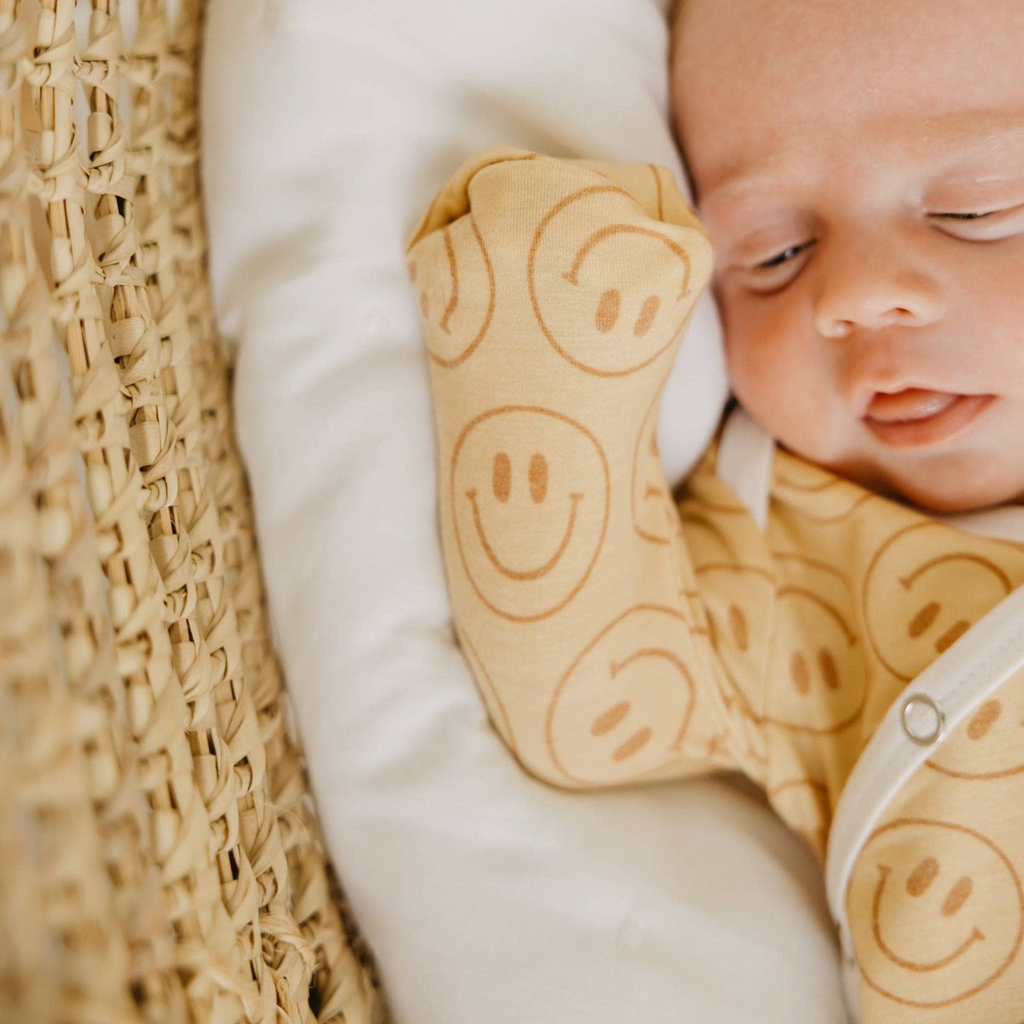 Newborn Knotted Gown | Vance