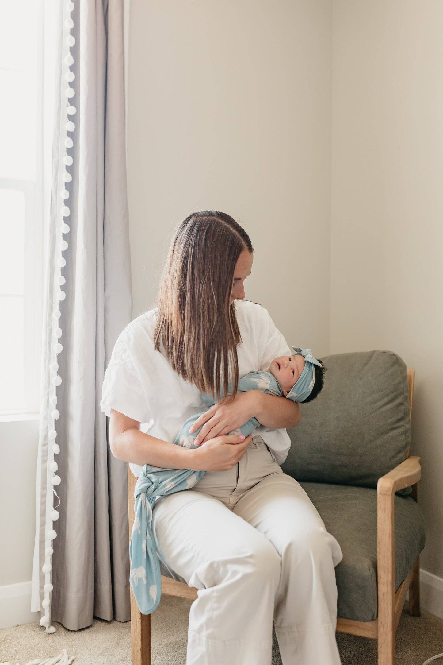 Newborn Knotted Gown | Peanut