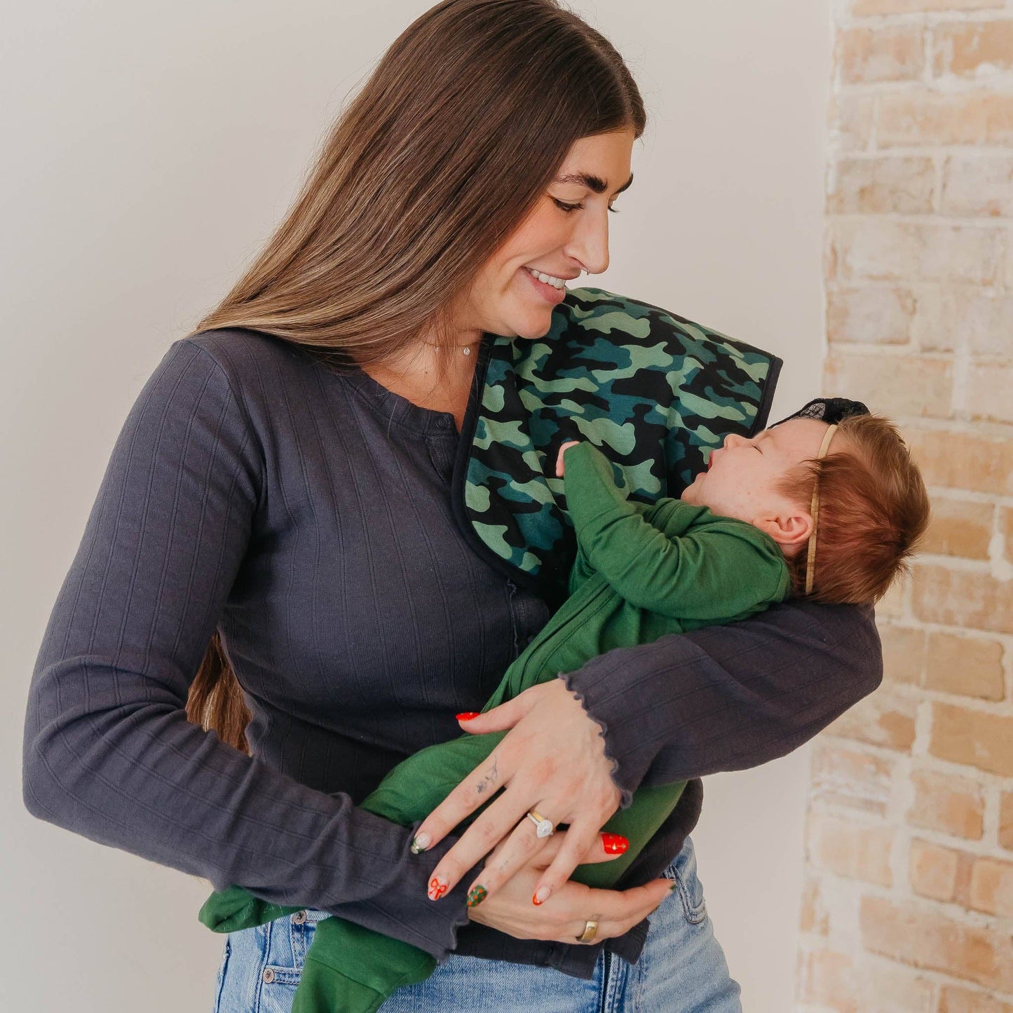 Premium Burp Cloths | Hunter